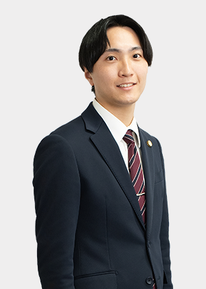  弁護士　岩井 翔馬
